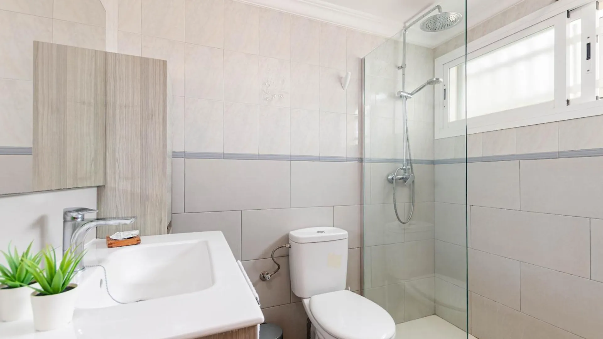 Yourhouse El Xiprer Поланко 0*,